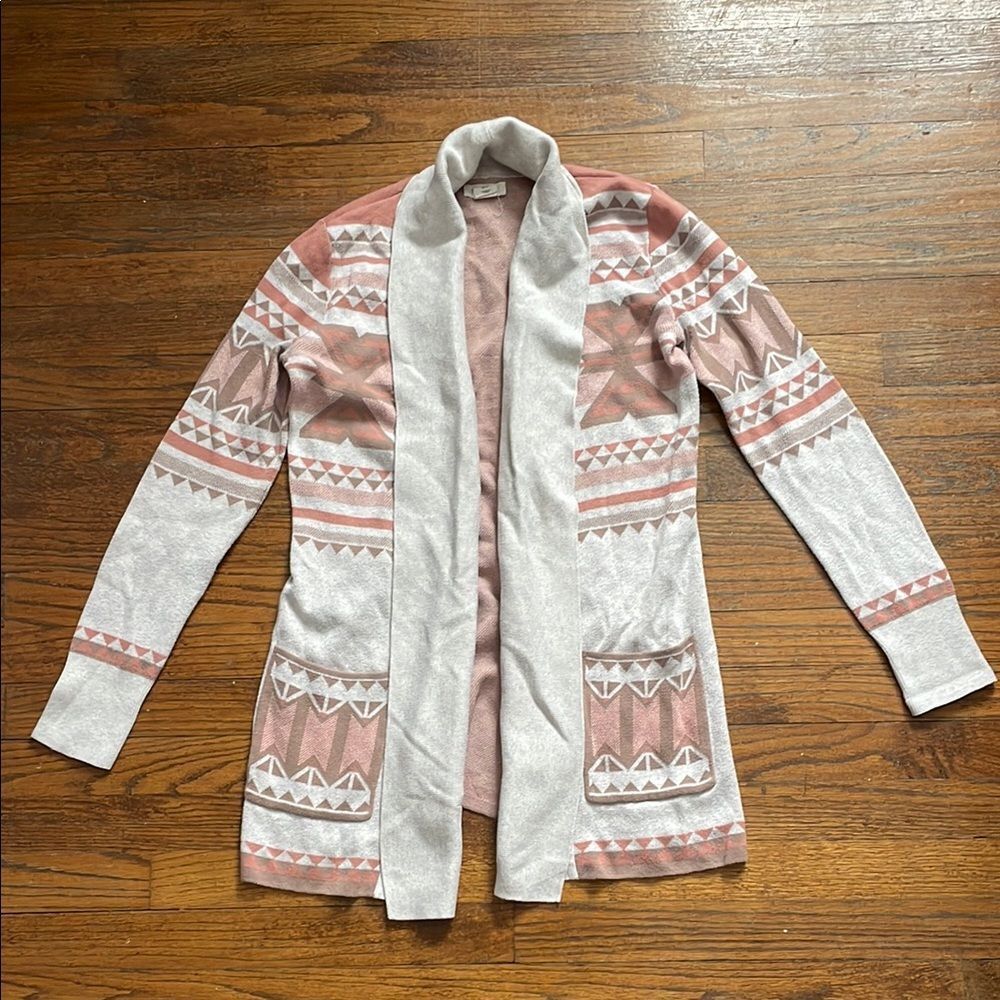 Yes Lola Beige and Pink Geometric Pattern Cardigan